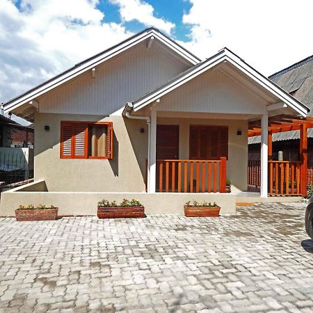 Flats Ouro Gramado Localizado A 900 Metros Da Entrada Do Centro De Gramado 아파트 외부 사진